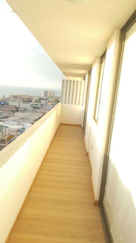 Departamento En Excelente Estado, Con Vista Al Mar