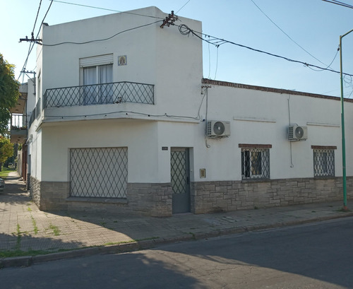 Imagen 3 de 30 de Casa En Tolosa Con Terraza