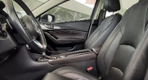 Imagen 12 de 12 de Mazda 3 Touring