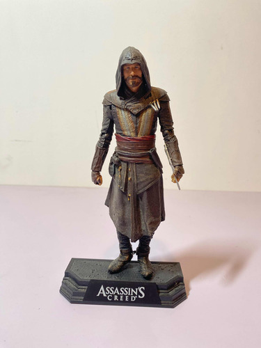 Figura De Acción De Aguilar - Assassins Creed, Original.