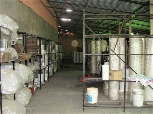 Vendo Fabrica De Pinturas En Pleno Funcionamiento, Galpón, Fondo De Comercio Y Patente.