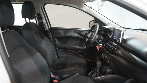 Fiat Cronos 1.3 Drive Cvt