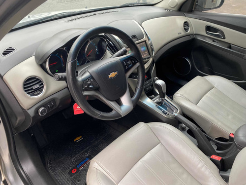 Imagen 3 de 7 de Chevrolet Cruze 2014 2.0 Vcdi Sedan Ltz At 163cv
