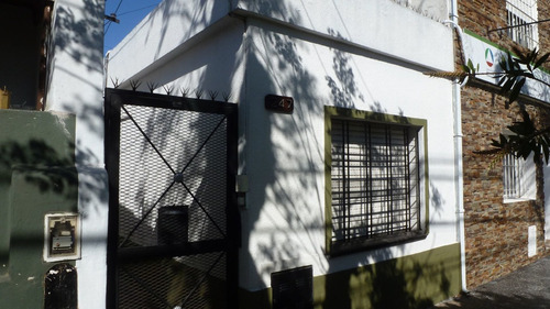 Imagen 2 de 11 de Venta Ph 2 Ambientes Con Patio Lomas De Zamora
