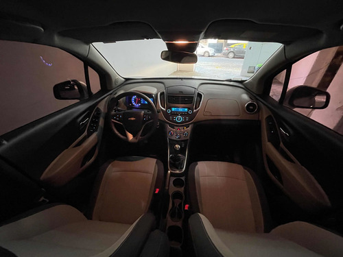 Imagen 13 de 14 de Chevrolet Tracker 1.8 Ltz Fwd Mt 140cv 2014