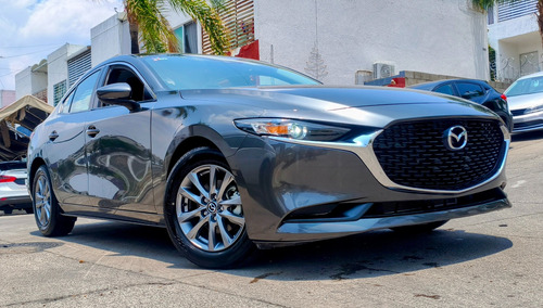 Mazda 3 I Automático