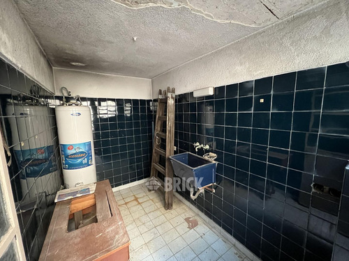 Lote Propio De 7.83x10.35 Metros En Emilio Lamarca Al 3500 - 450 M2 A Construir
