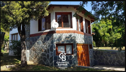 Casa En Venta - Barrio Jardín Botánico - Bariloche