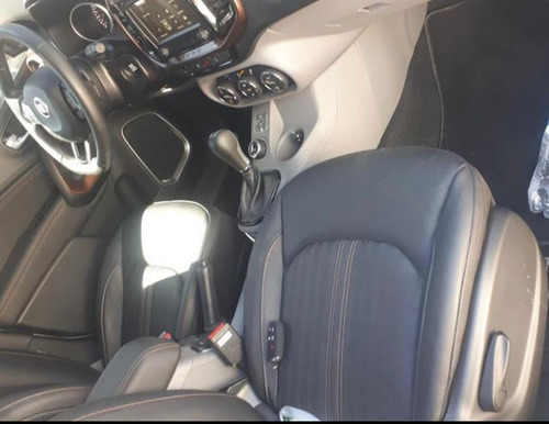 Imagem 4 de 8 de Fiat Toro Volcano