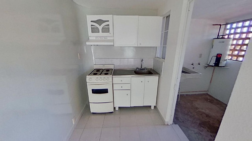 Imagen 8 de 15 de Oportunidad Departamento En Primer Piso, Condominio Seguro Y Bien Ubicado