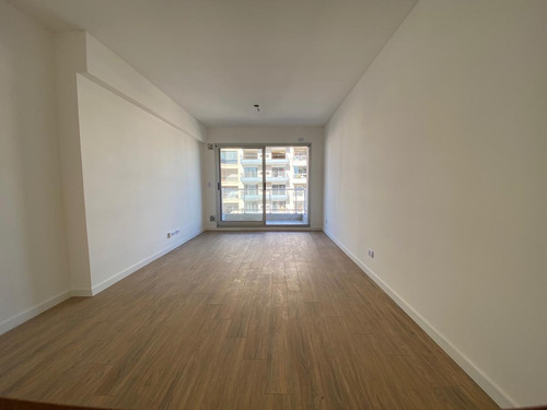 Imagen 7 de 23 de Hermoso 2 Ambientes Súper Luminoso! Baño Suite Y Toilette · Apto Profesional