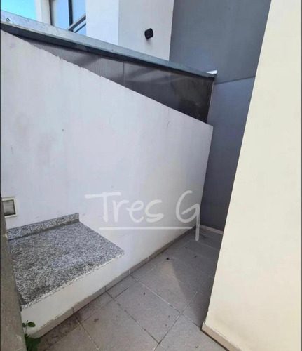 Imagen 11 de 13 de Venta Departamento Semipiso A Estrenar 2 Ambientes Avellaneda Centro C/ Patio Y Parrilla Al Frente