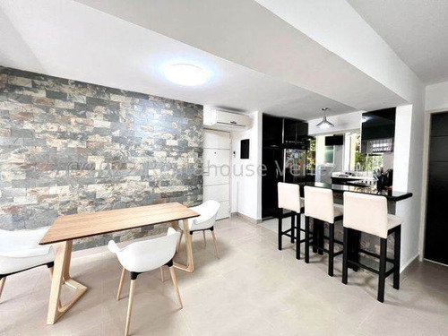 Imagen 4 de 14 de Apto Venta, Clnas. Santa Monica 22-25791 Juan Villarroel 0416 6120354