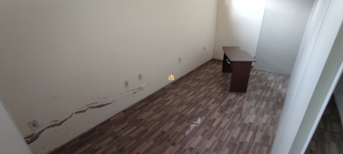 Imagem 4 de 7 de Loja No Centro De Esmeraldas - Lj00045 - 70615547