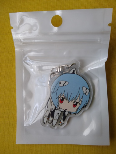 Imagen 2 de 2 de Llaveros Acrílicos Evangelion Modelo Rei