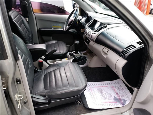 Imagem 6 de 14 de Mitsubishi L200 Triton 3.5 Hpe 4x4 Cd V6 24v