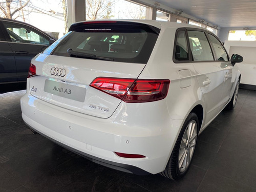Nuevo Audi A3 1.4 Tfsi S-tronic 150 Cv Sportback 2021 0km