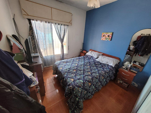 Casa En Venta 4 Ambientes Isidro Casanova