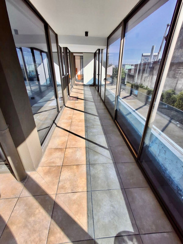 Venta Amplio Departamento En Lomas De San Andres