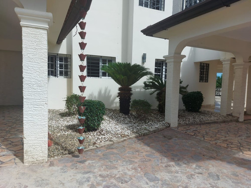 Imagen 7 de 12 de Casa En Venta En Torre Alta