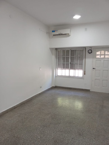 Ph En Alquiler - 2 Amb | Bernal Oeste.