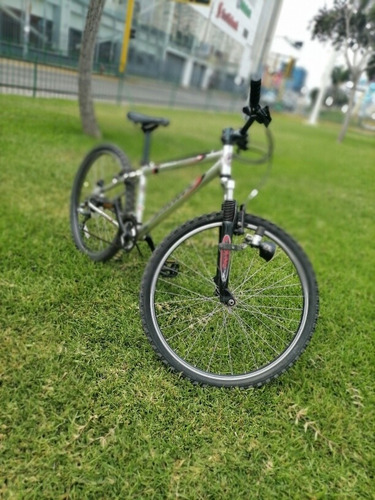 Imagen 7 de 10 de Bicicleta Jamis Aluminio 6061 Made In Japan