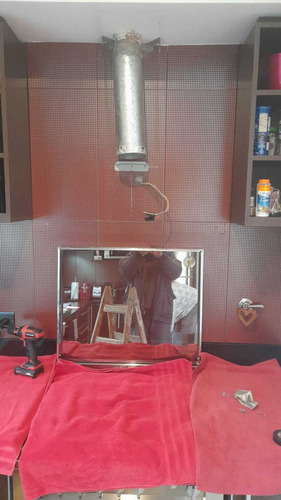 Imagen 2 de 9 de Instalacion De Campana Con Y Sin Salida E Isla