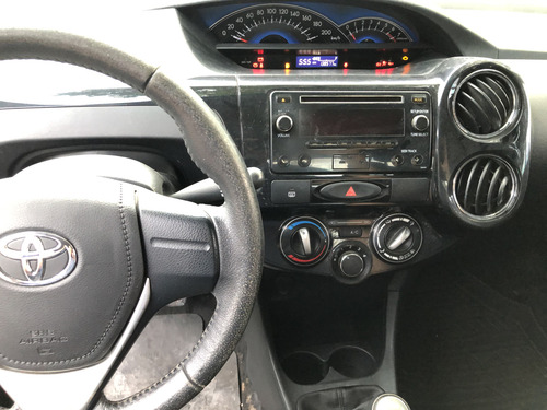 Toyota Etios 1.5 Sedan Xls