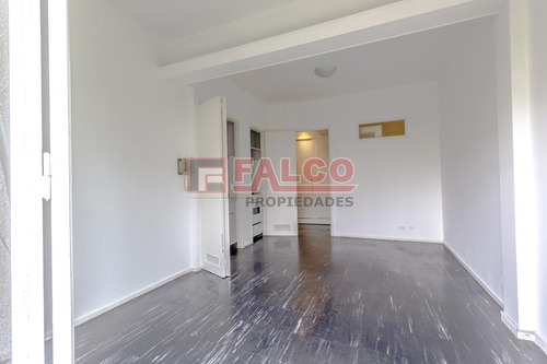 Bacacay 1000 - Monoambiente - Balcon Al Frente
