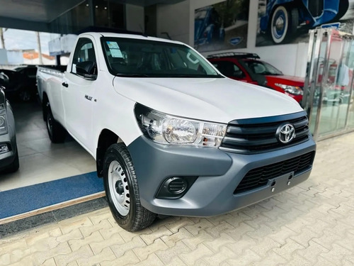 Toyota Hilux Cab.Simples c/ Caçamba 2.8 D-4d Tbo Diesel 4x4 Autom