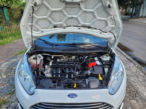 Ford Fiesta Kinetic 1.6 Se Plus 120cv