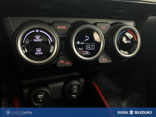 Imagen 21 de 25 de Suzuki Swift Sport 2023 Amarillo 0km