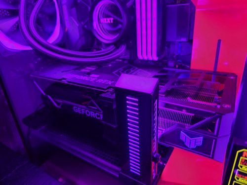 Placa De Vídeo Asus Tuf Rtx 4080 Super Oc 16gb Gddr6x