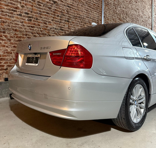 BMW Serie 3 2.5 325i Sedan Executive