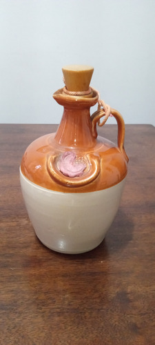 Antiga Garrafa Whisky Vazia Em Porcelana Com Tampa (Usado)
