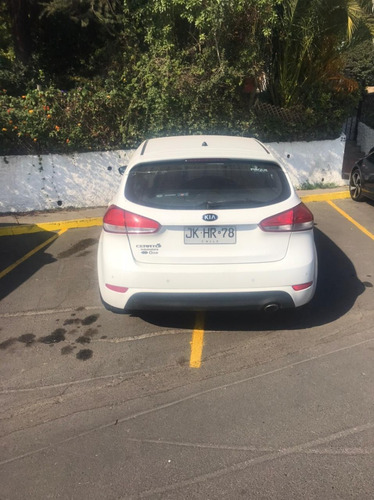 Kia Cerato 5 1.6 Ex Ac Dab Mt 5p 2017