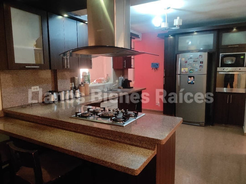 Imagen 11 de 16 de En Venta Bonita Quinta En Maracay / Jessika Cedeño 04121368338