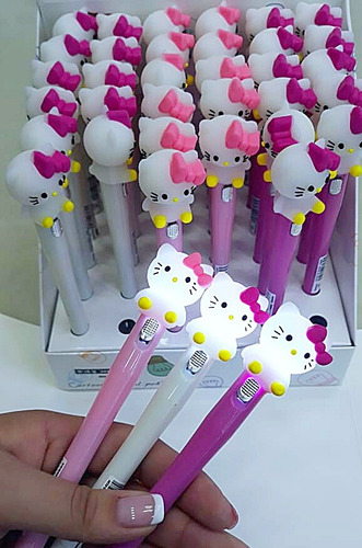 Boligrafos Hello Kitty Lapicero Led Lampara Tinta Gel