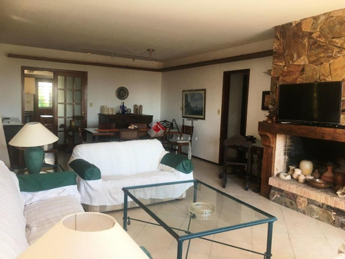 Imagen 10 de 24 de Linda Casa 3 Dormitorios Con Piscina Bien Cerca De La Playa. Consulte!