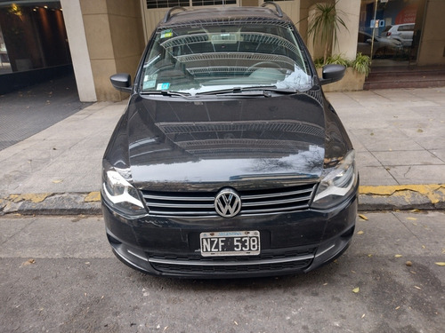 Imagen 6 de 13 de Volkswagen Suran 2014 1.6 Comfortline 101cv