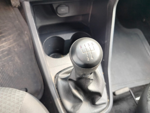 Volkswagen Voyage 1.0 12V MPI TOTALFLEX 4P MANUAL