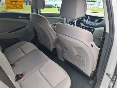 Imagen 12 de 14 de Hyundai Tucson Se