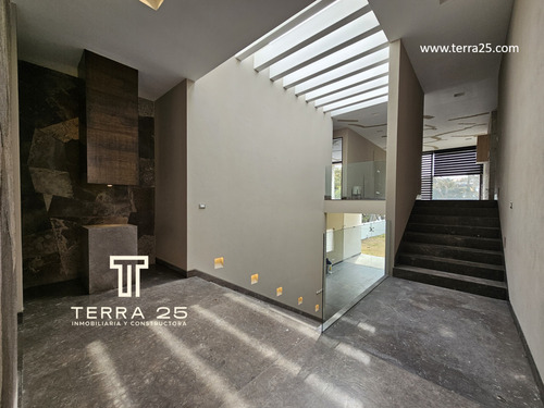 Hermosa Casa En Venta En Rancho San Juan
