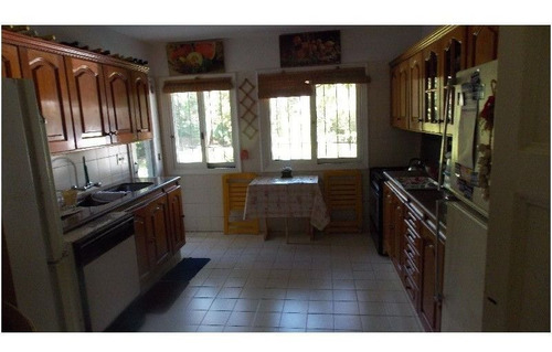 Casa En Venta De 4 Dormitorios En San Rafael