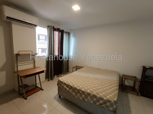 Apartamento En Alquiler Inm Tipo Estudio El Bosque 23-236