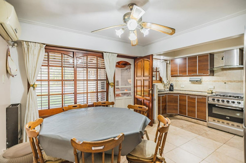 Imagen 25 de 30 de Venta Casa De 5 Ambientes En Barrio Malvinas Boulogne San Isidro