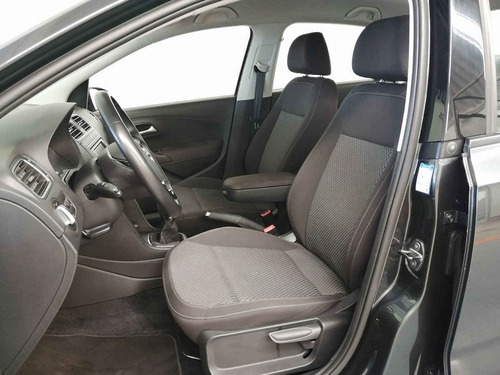 Imagen 10 de 15 de Volkswagen Vento 2020 4p Comfortline Plus Std.