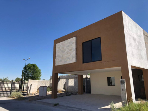 Casa En Venta En Monte Real