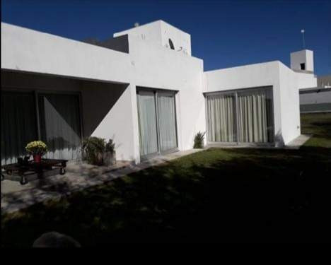 Imagen 4 de 14 de Casa En Venta 3 Dormitorios En Las Cañitas Barrio Privado