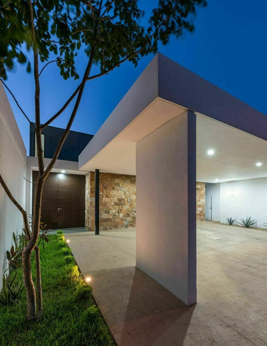Imagen 3 de 22 de Casa En Venta En Privada Residencial Amidanah,temozón Norte